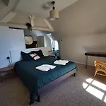 La Villegiature Bed & Breakfast